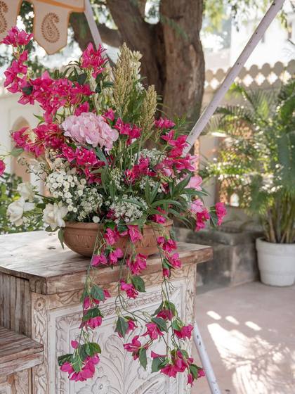 Floral detail — Mehendi decor — Alila + Samode Jaipur